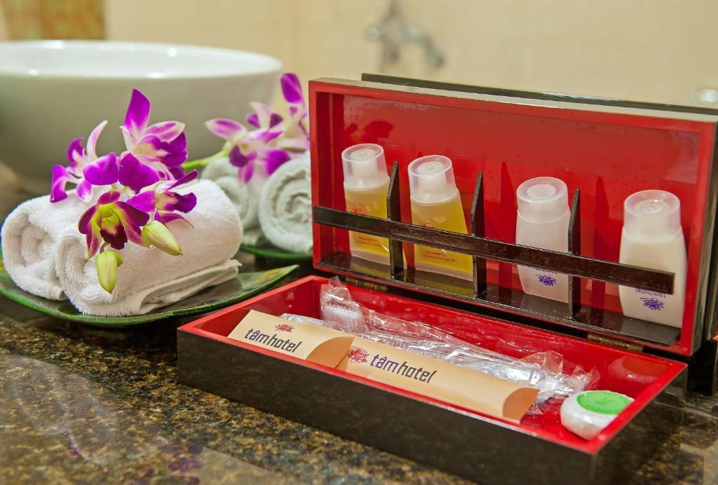 Tam Hotel Hanoi Bagian luar foto